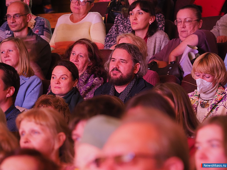    " ".  Bel Canto         ""