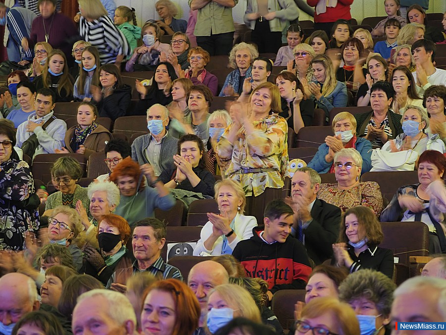    " ".  Bel Canto         ""