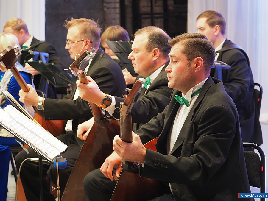    " ".  Bel Canto         ""