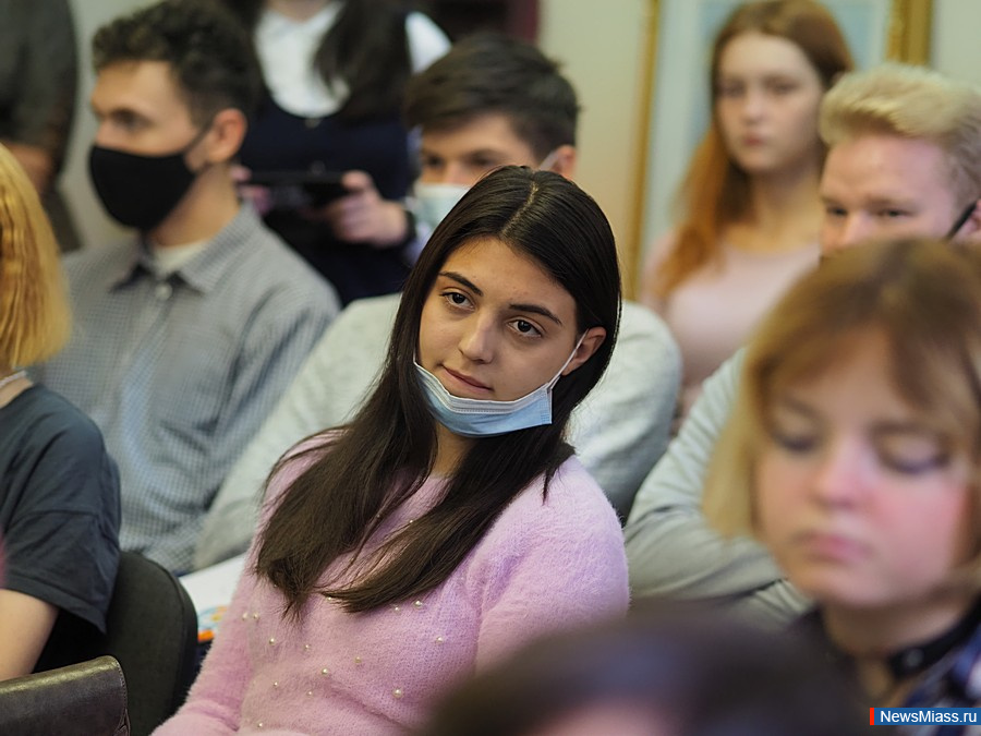    - .   "",   En+ Group,    - " "