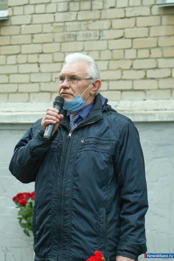    ,    .            .. 