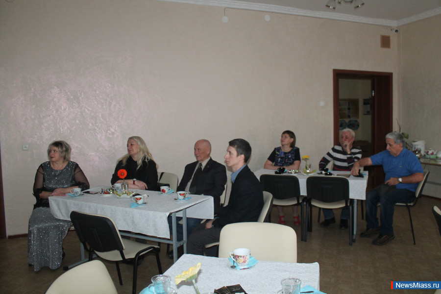 ����� "���������� ����� ������ ������" - 8 ���. � ���������� "���������" �������� ���� �������� ����������� ����� ������