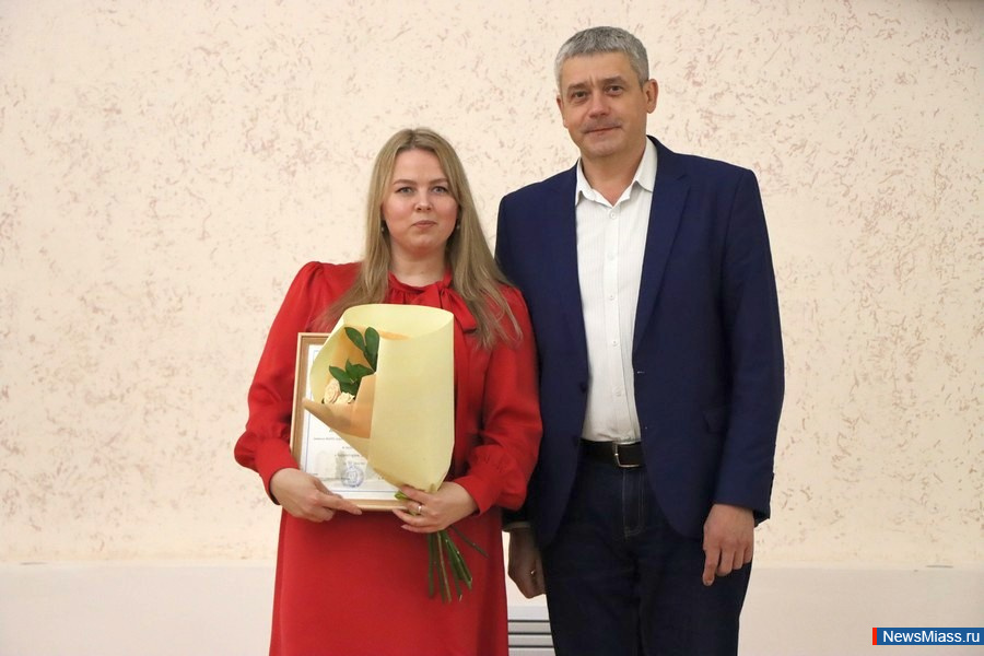 � ������ ��������� ��������� ������ "���������" � ������ �����. ������ "���������" � ������ �������� ������� ����� ��� ������������, ������� ������������ ����� � ������������ ����� ������