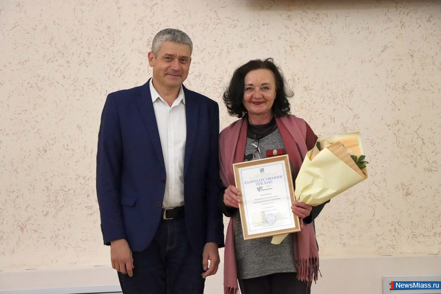 � ������ ��������� ��������� ������ "���������" � ������ �����. ������ "���������" � ������ �������� ������� ����� ��� ������������, ������� ������������ ����� � ������������ ����� ������