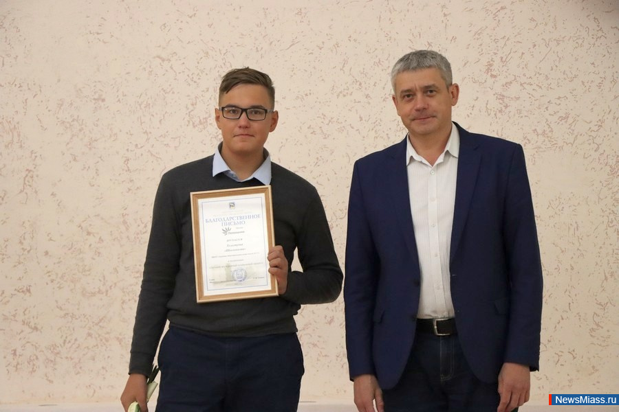 � ������ ��������� ��������� ������ "���������" � ������ �����. ������ "���������" � ������ �������� ������� ����� ��� ������������, ������� ������������ ����� � ������������ ����� ������