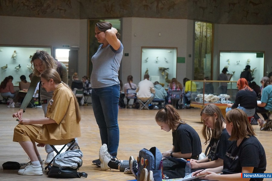 - -  40-   4.     4 -     