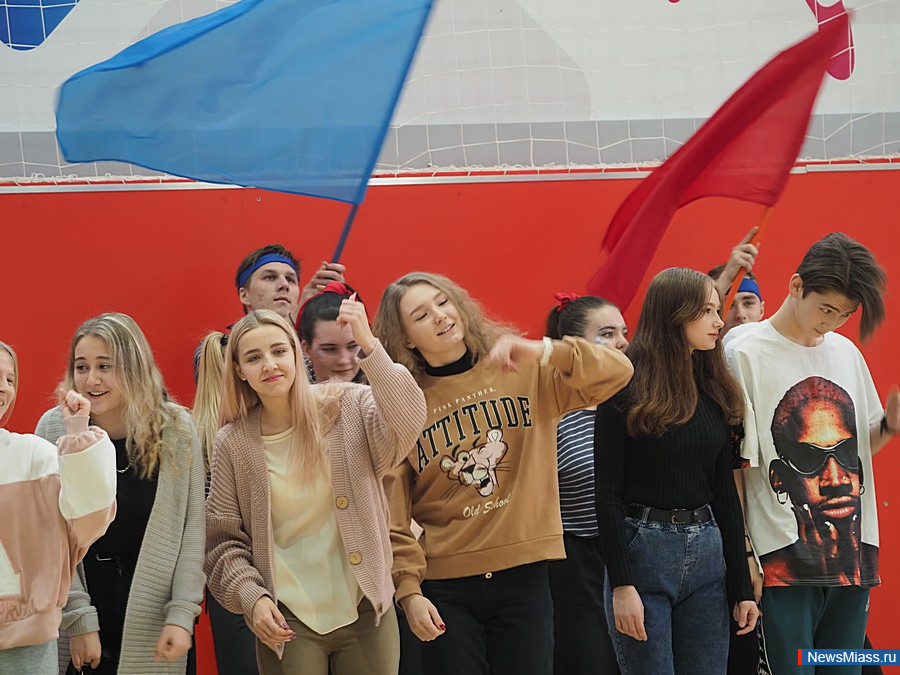 �������� ������ ������������� � ������ ���������. � �������������� ������� ��������� ������������ ������ Dance-COOL, ����������� ��� ������������