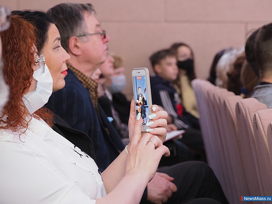 ������ ������ �������� ���� ���������-��������. �� ����� ��� � 2 �������� �������� � ������� ��������� ��������