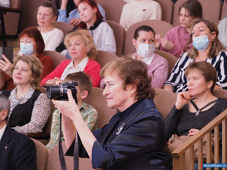 ������ ������ �������� ���� ���������-��������. �� ����� ��� � 2 �������� �������� � ������� ��������� ��������