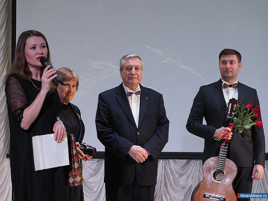 ������ ������ �������� ���� ���������-��������. �� ����� ��� � 2 �������� �������� � ������� ��������� ��������