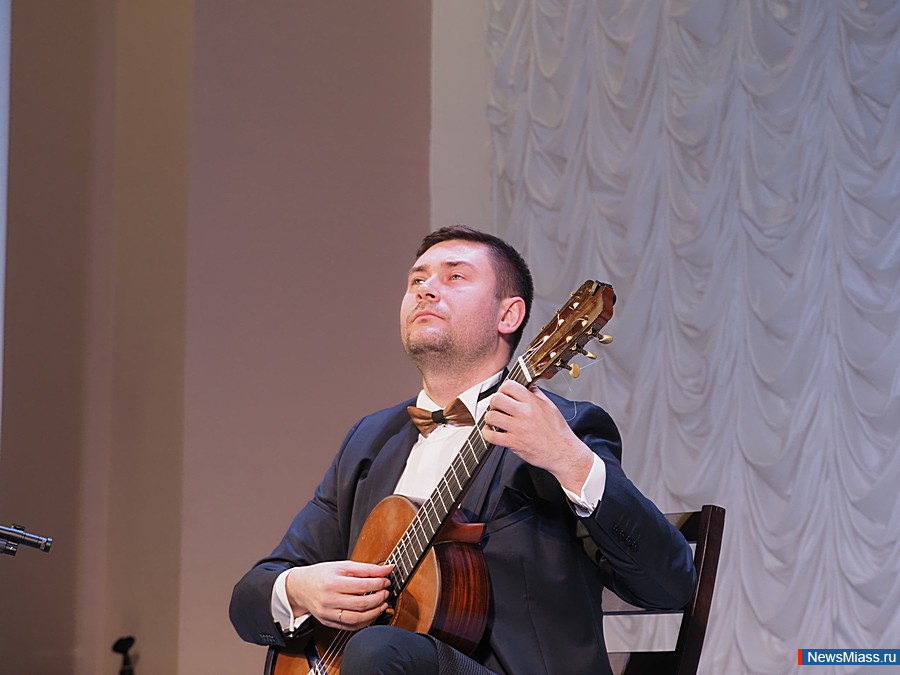 ������ ������ �������� ���� ���������-��������. �� ����� ��� � 2 �������� �������� � ������� ��������� ��������