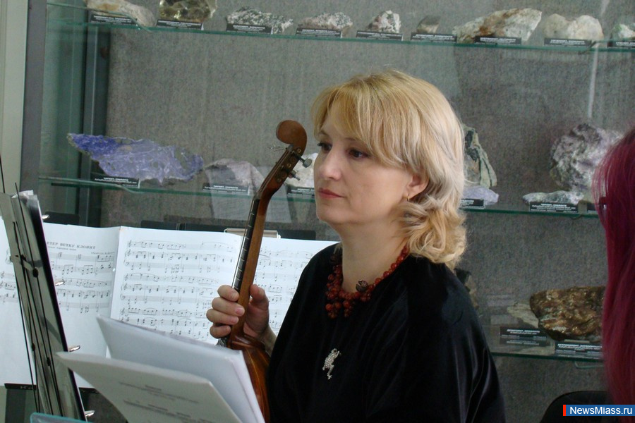 ����� ������ ���������� � ����� ������� ������ ����. � �����������-������� ����� ����������� ����������� ������ ��������������� ��������� � �����������-����������� ��������