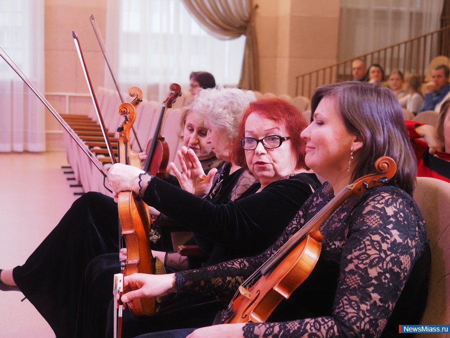  ,   .  : "    "" - "