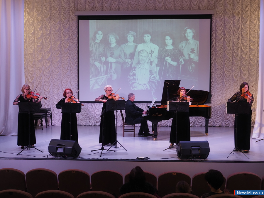  ,   .  : "    "" - "