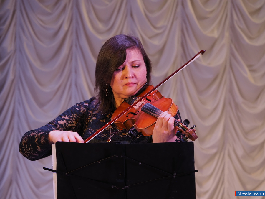  ,   .  : "    "" - "