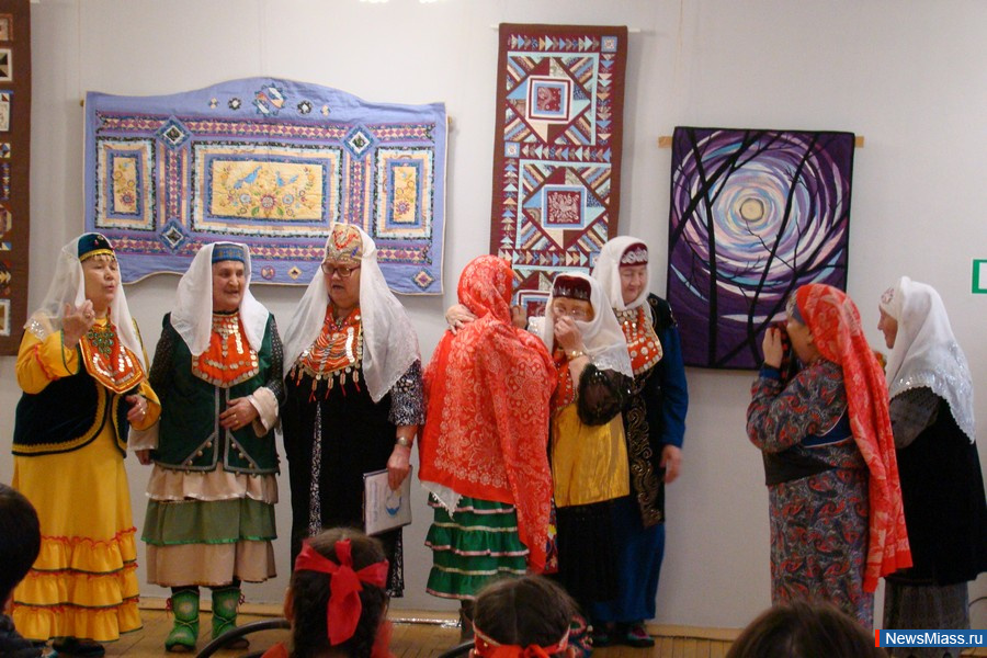      .    " "  ,  "  -  "