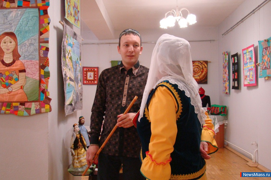      .    " "  ,  "  -  "