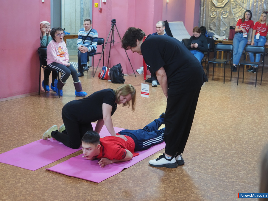 � ������ ������������ ���������� ����������� ������������. ���������� � �������� ������� "���� �����" ������� ������-������ ��� �������