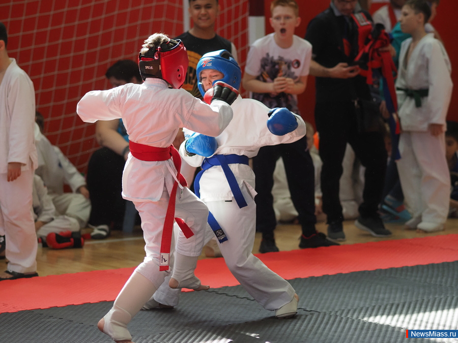 � ������ ������ ��������� ������ �� ����������� ���. �� ������������ � ������ ��������� ����� 400 ���������� �� ����������� ������� � ����������