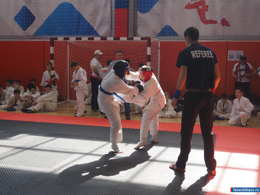 � ������ ������ ��������� ������ �� ����������� ���. �� ������������ � ������ ��������� ����� 400 ���������� �� ����������� ������� � ����������