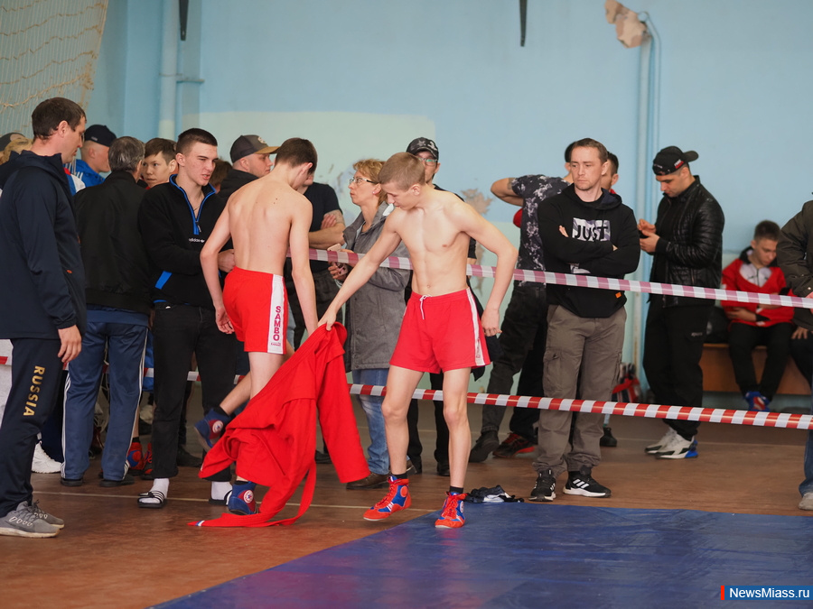 ������� ��������� ������ ����� ����������� �������������� �������. ������� ���� � 2 ������ ������ ������ ����� � ��������� ������ �� ������������� �� �����