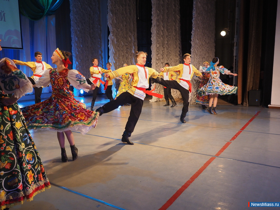 ,   !.          "  "