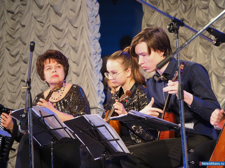 ,   !.          "  "