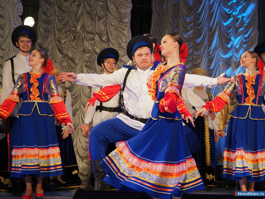 ,   !.          "  "