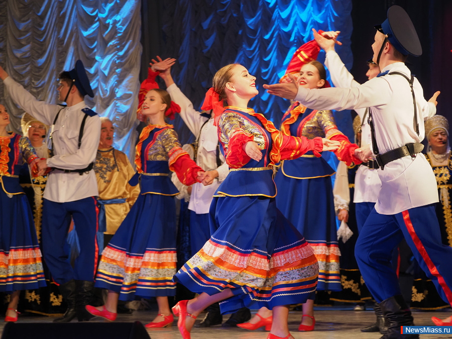 ,   !.          "  "