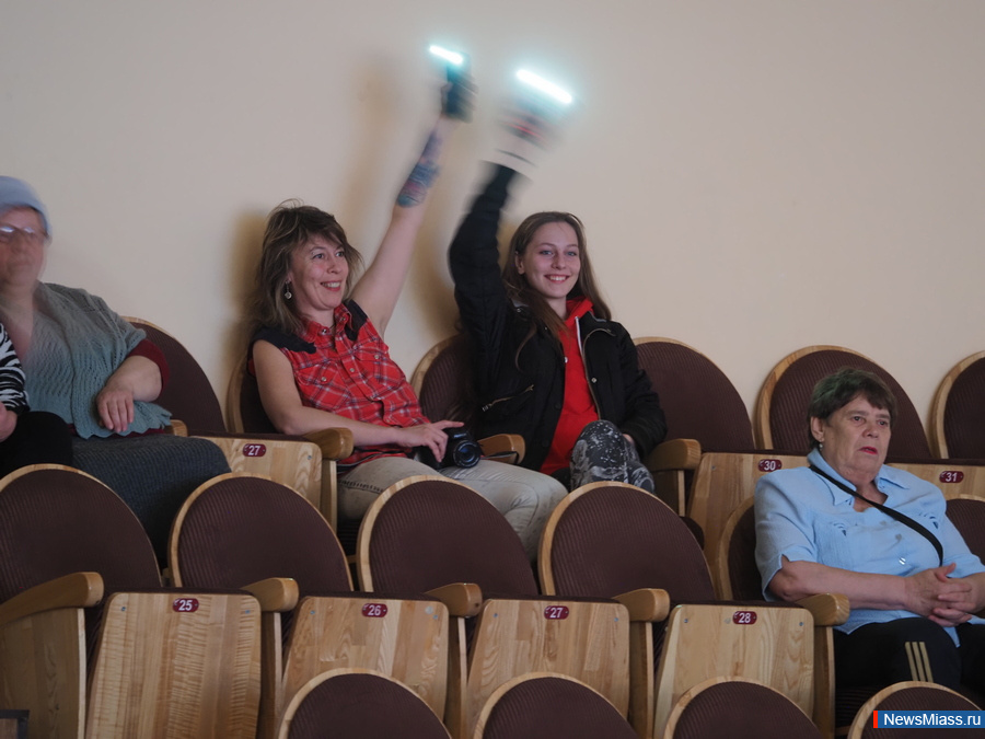 ,   !.          "  "