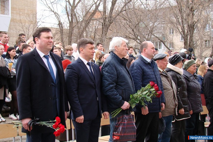 �� ������ ����� � ������ ��������� ������������ �����. � ����� �������� �������� ����� � ����� � 44 ���������� ������������� �����������