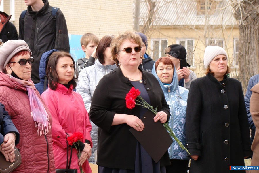 �� ������ ����� � ������ ��������� ������������ �����. � ����� �������� �������� ����� � ����� � 44 ���������� ������������� �����������