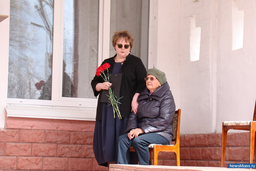 �� ������ ����� � ������ ��������� ������������ �����. � ����� �������� �������� ����� � ����� � 44 ���������� ������������� �����������