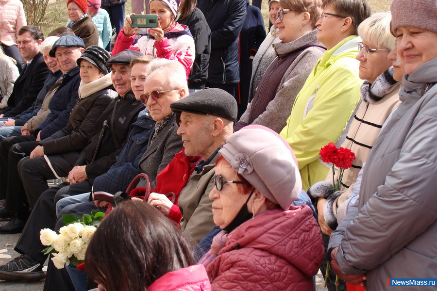 �� ������ ����� � ������ ��������� ������������ �����. � ����� �������� �������� ����� � ����� � 44 ���������� ������������� �����������