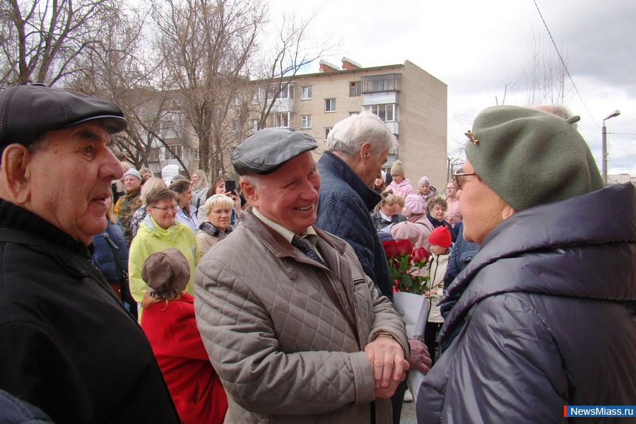 �� ������ ����� � ������ ��������� ������������ �����. � ����� �������� �������� ����� � ����� � 44 ���������� ������������� �����������