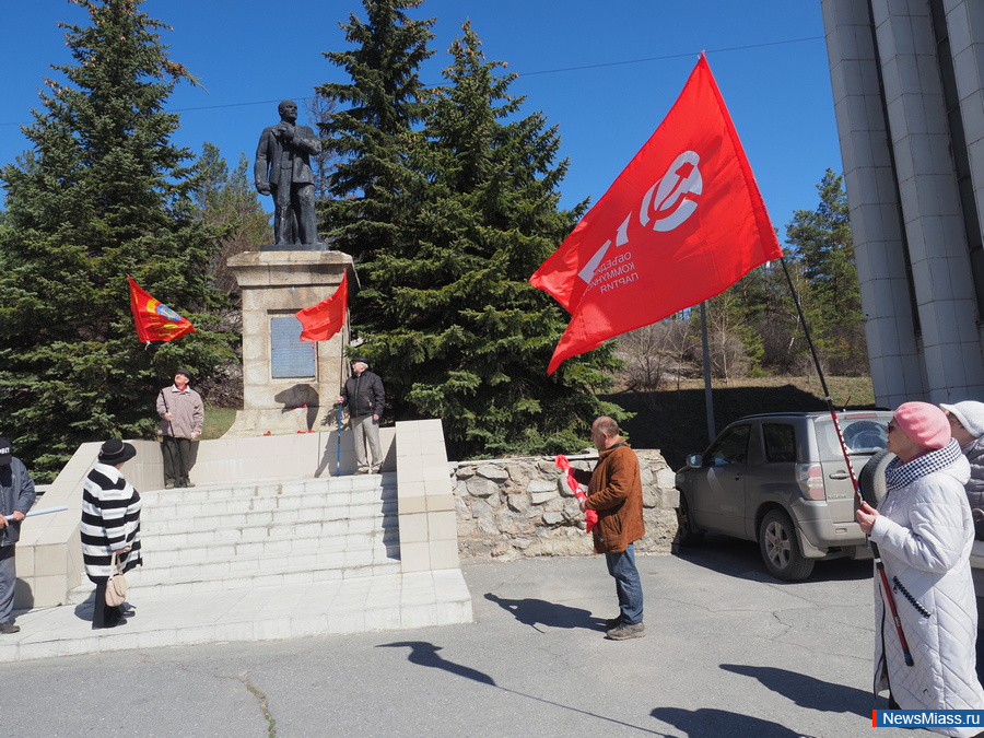 � ������ �������� ���� �������� ������. ���������� � �������� ������ ��������� ����� �� ���� ���������� �����, ������������� � ������