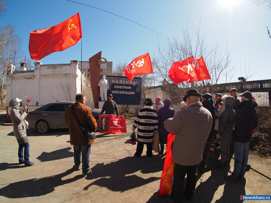 � ������ �������� ���� �������� ������. ���������� � �������� ������ ��������� ����� �� ���� ���������� �����, ������������� � ������