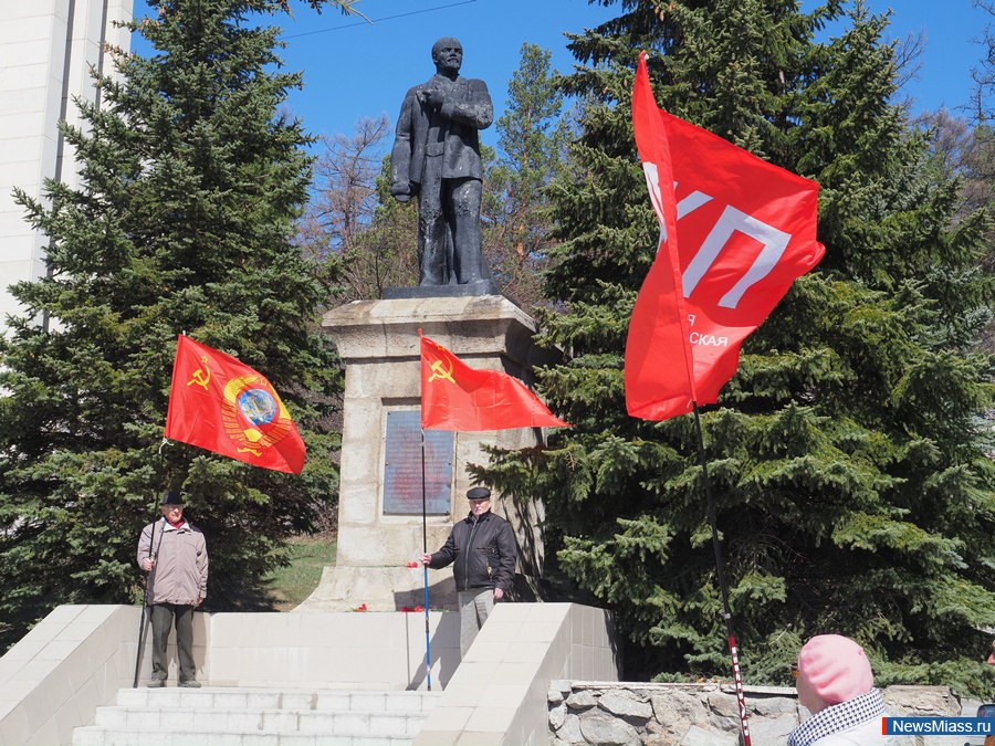 � ������ �������� ���� �������� ������. ���������� � �������� ������ ��������� ����� �� ���� ���������� �����, ������������� � ������