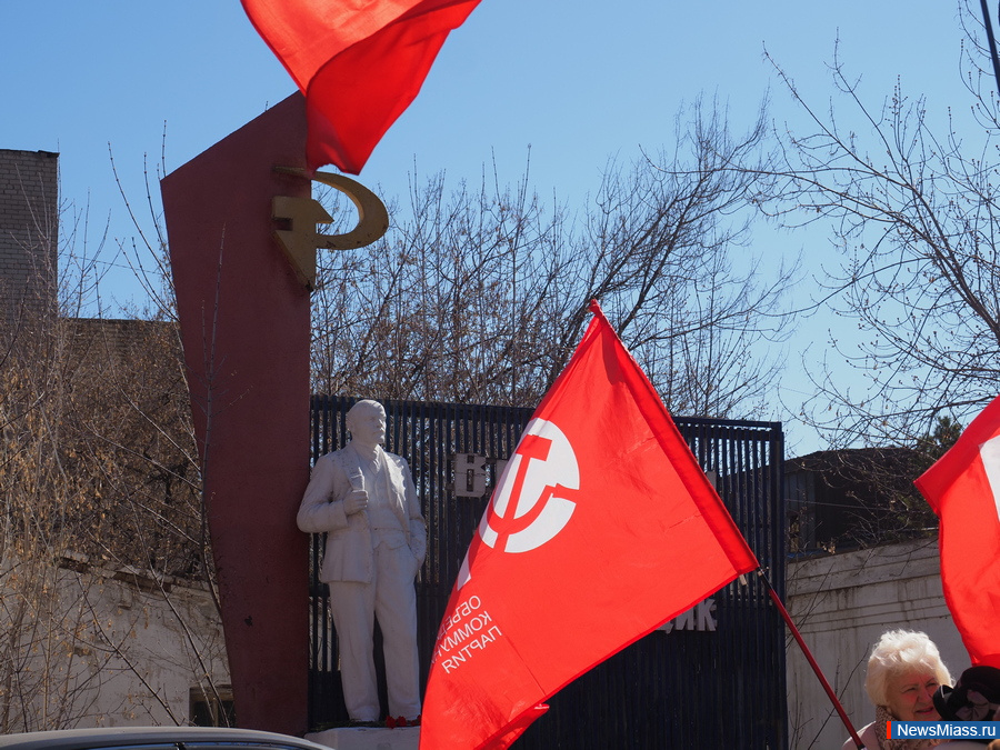 � ������ �������� ���� �������� ������. ���������� � �������� ������ ��������� ����� �� ���� ���������� �����, ������������� � ������