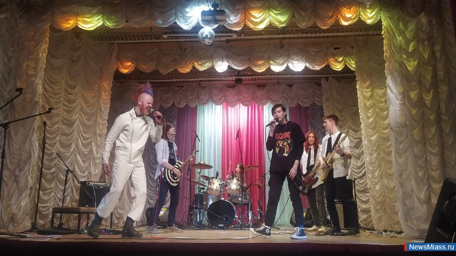     MusicBattleFest Sansar.        -  