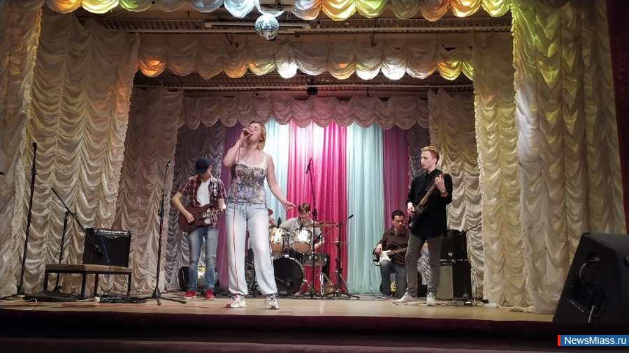     MusicBattleFest Sansar.        -  