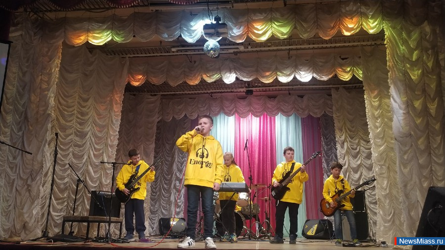     MusicBattleFest Sansar.        -  