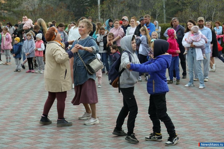 Z ! Z !. 15-    Z   ""     