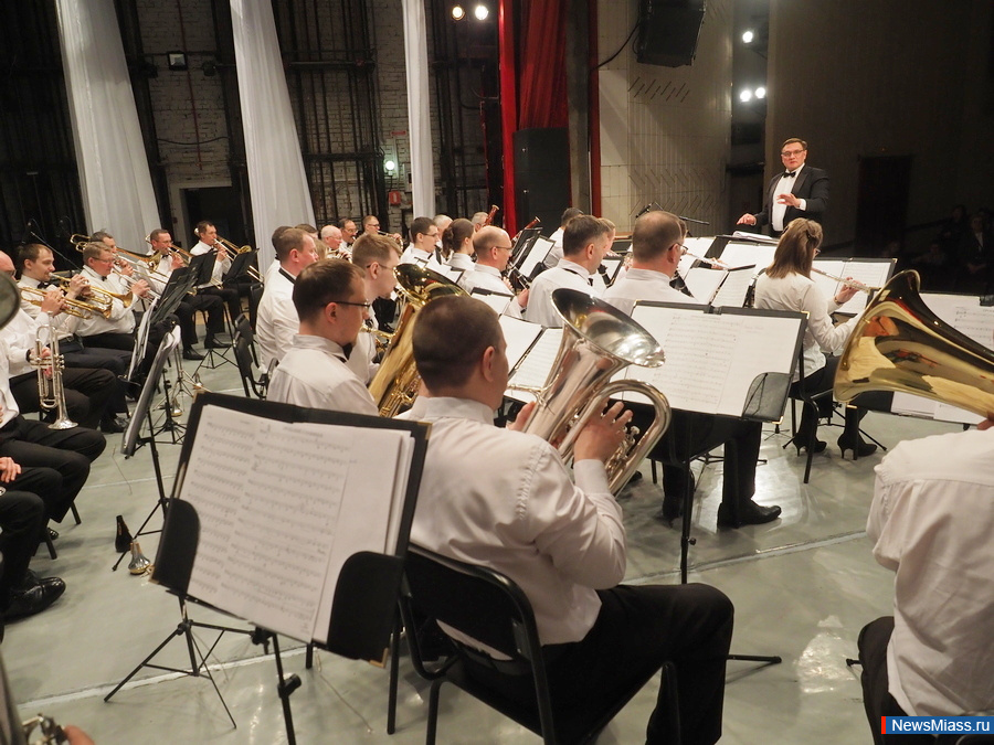 � ������ ��������� ������� �� ����������. � ���� "��������" ��������� ������� �������� �������� � ���������� ����������� ��������������� ����������