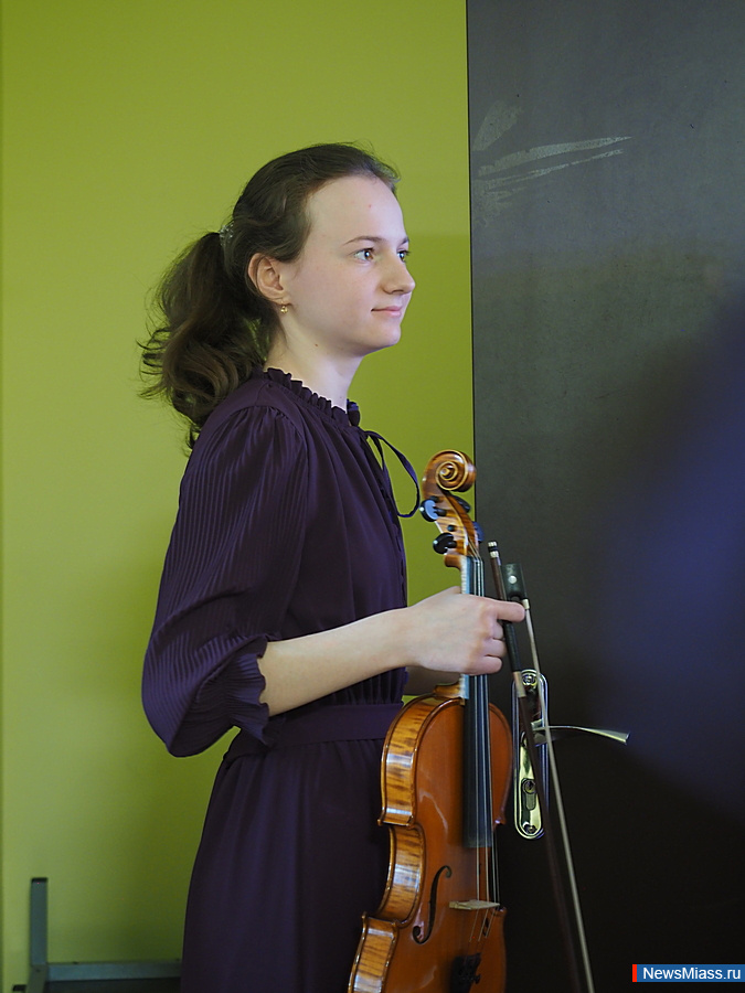 ����������-��������� ��������� � ��� � 2. � ������ ��������� ������� ����������� ��������� �������-��������� ������������ ������