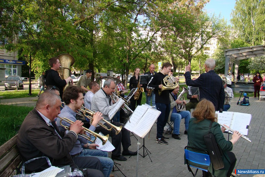 "����������� ������" - ����� � ������. ���������� ������������ ������ ��������� ����������� �� �������� ����