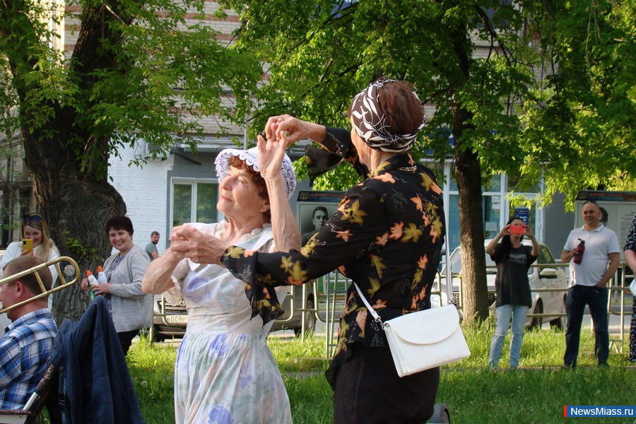 "����������� ������" - ����� � ������. ���������� ������������ ������ ��������� ����������� �� �������� ����