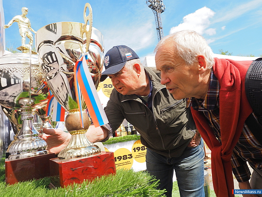        "".    -    " "   80-