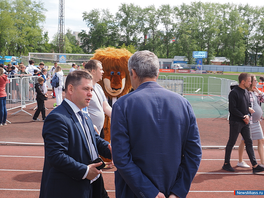        "".    -    " "   80-