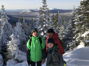 �������